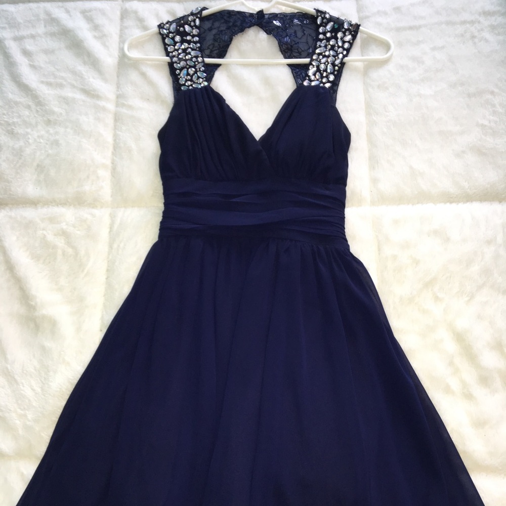 HOMECOMING DRESS SIZE 3